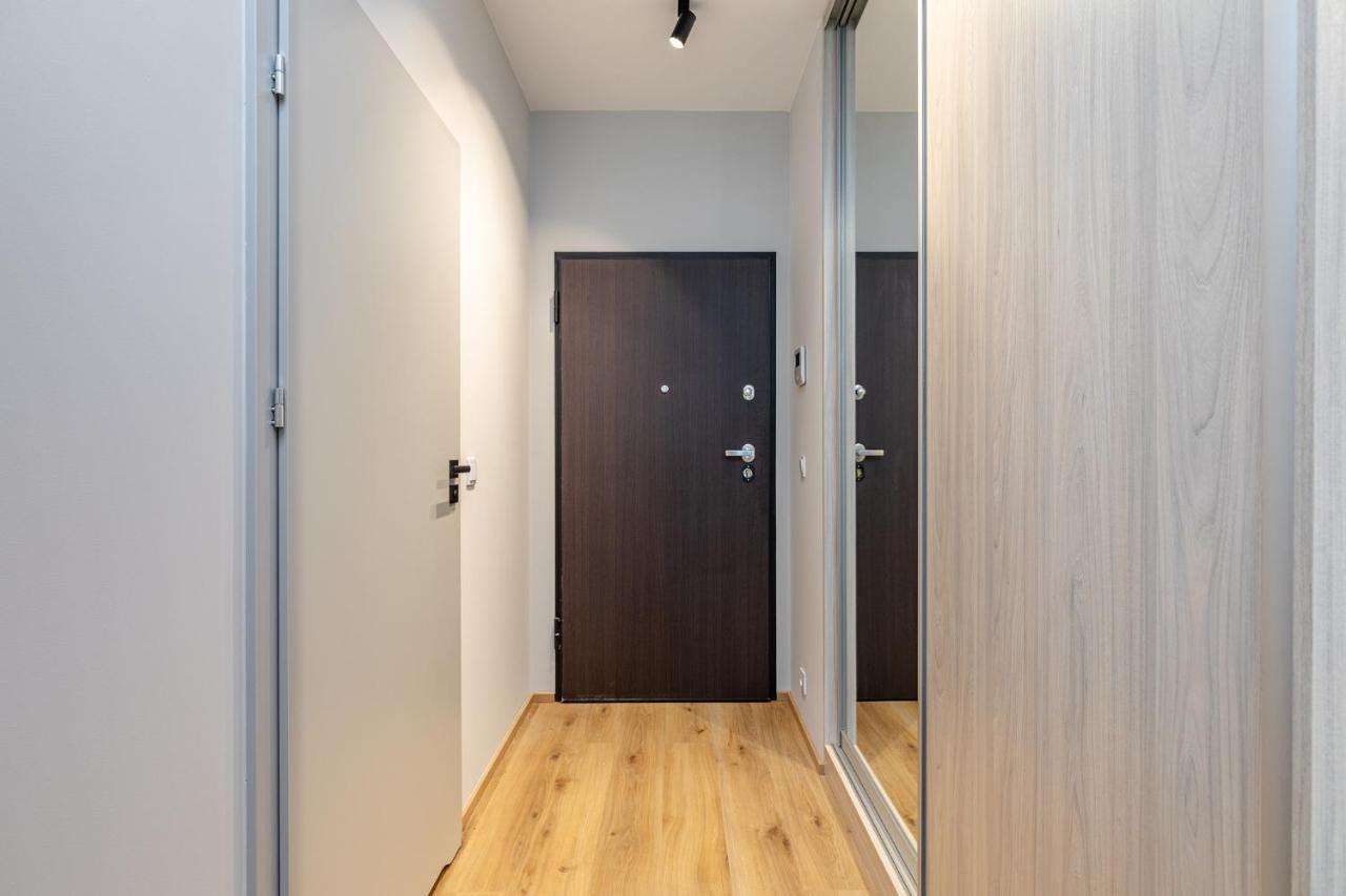 Superapart Konstruktorska 5E Варшава Экстерьер фото